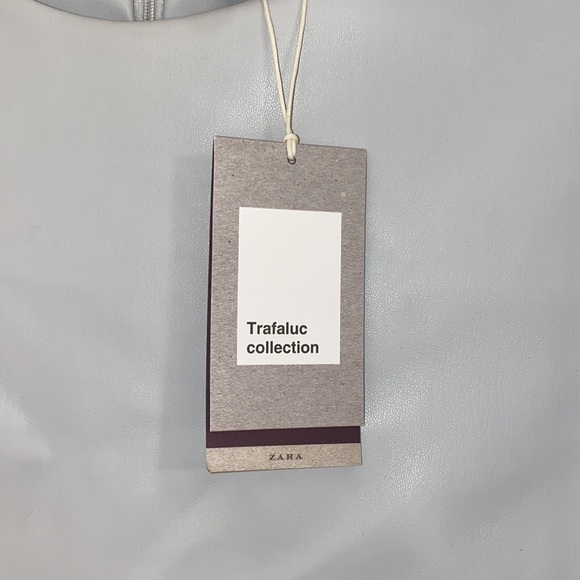 Pleather dress with front pockets from ZARA - Picture 3 of 3